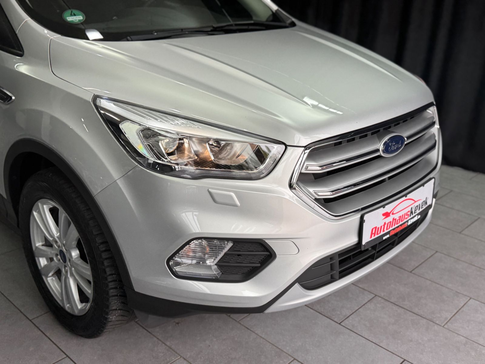 Fahrzeugabbildung Ford Kuga Cool & Connect|NAVI|1.HAND|