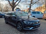 Volkswagen Passat  Alltrack,4x4,Leder,Standhzg,Panoram,Ahk - Volkswagen Passat Alltrack mit Benzin-Antrieb