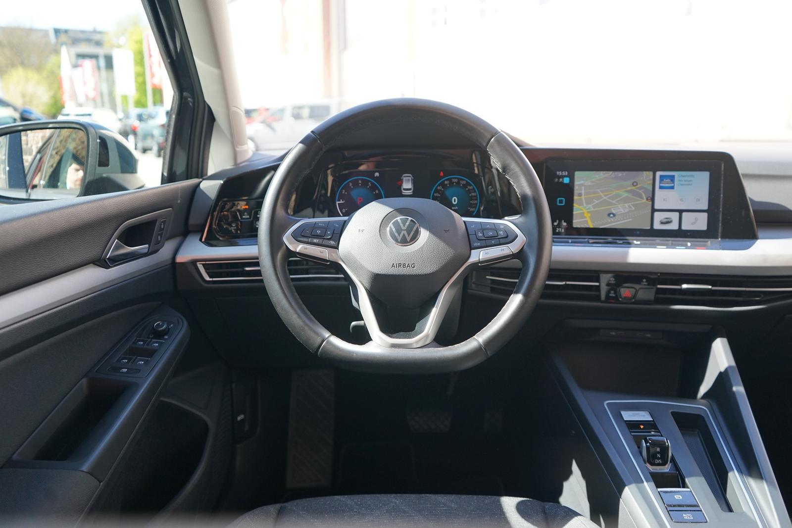 Volkswagen Golf VIII Life 1.0 eTSI DSG LED Navi ACC Kamera, миниатюра 11