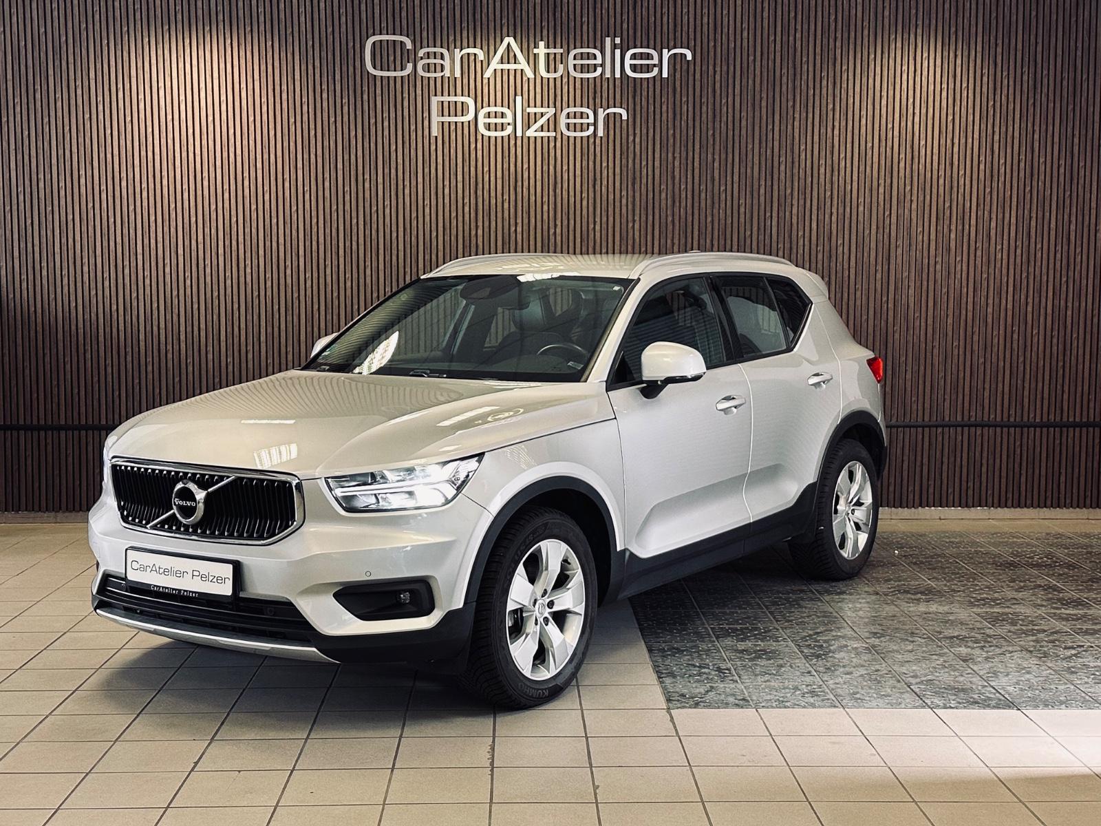 Volvo XC 40 XC40 Momentum AWD AHK