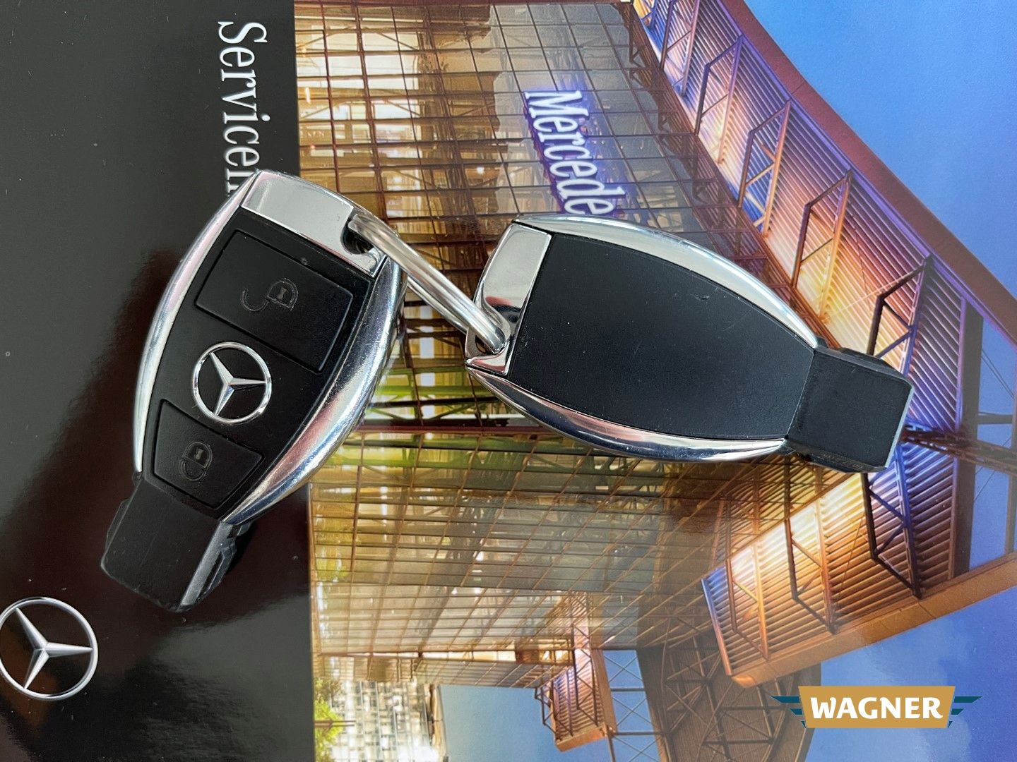 Fahrzeugabbildung Mercedes-Benz B 250 Score Klimaautomatik Navi LED