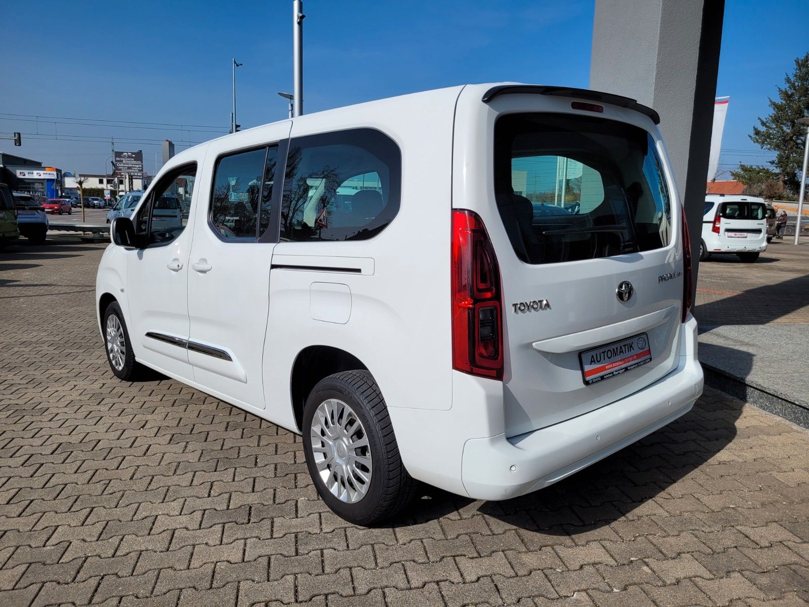 Toyota PROACE CITY Verso L2 Autom 7-Sitz*Motor-8385km imagem 3