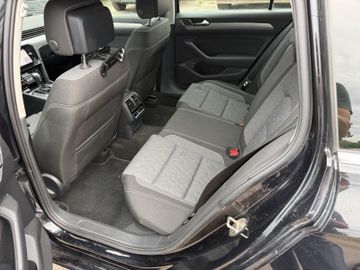 Volkswagen Passat Variant - 10