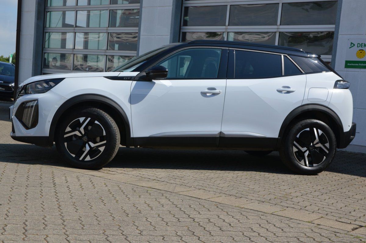 Fahrzeugabbildung Peugeot 2008   GT LED Shz Navi Alu