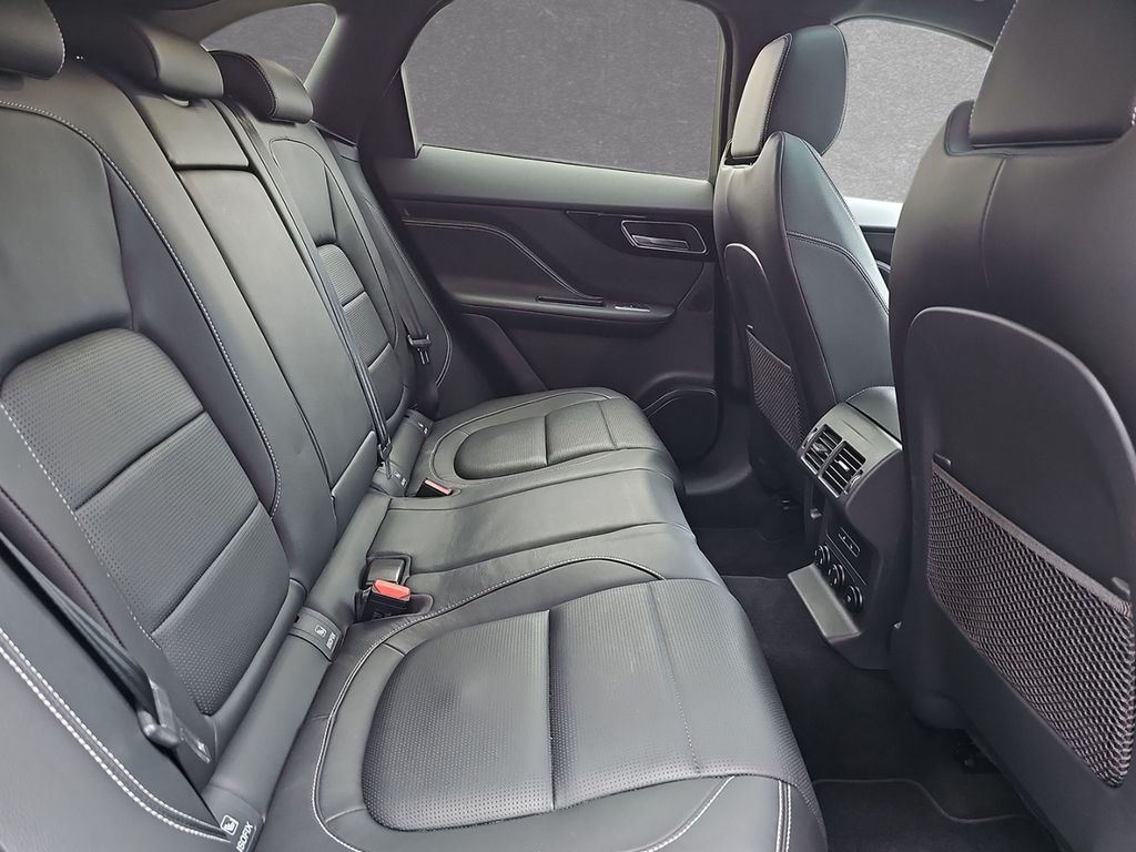 Jaguar F-Pace 30d R-Sport