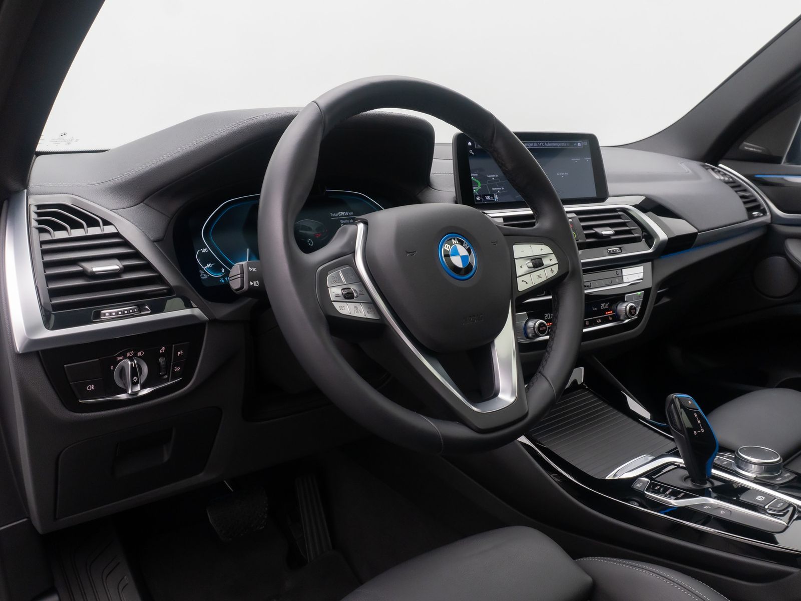 Fahrzeugabbildung BMW iX3 IMPRESSIVE AKH Alarm 360°HUD DAB Panoram 20"