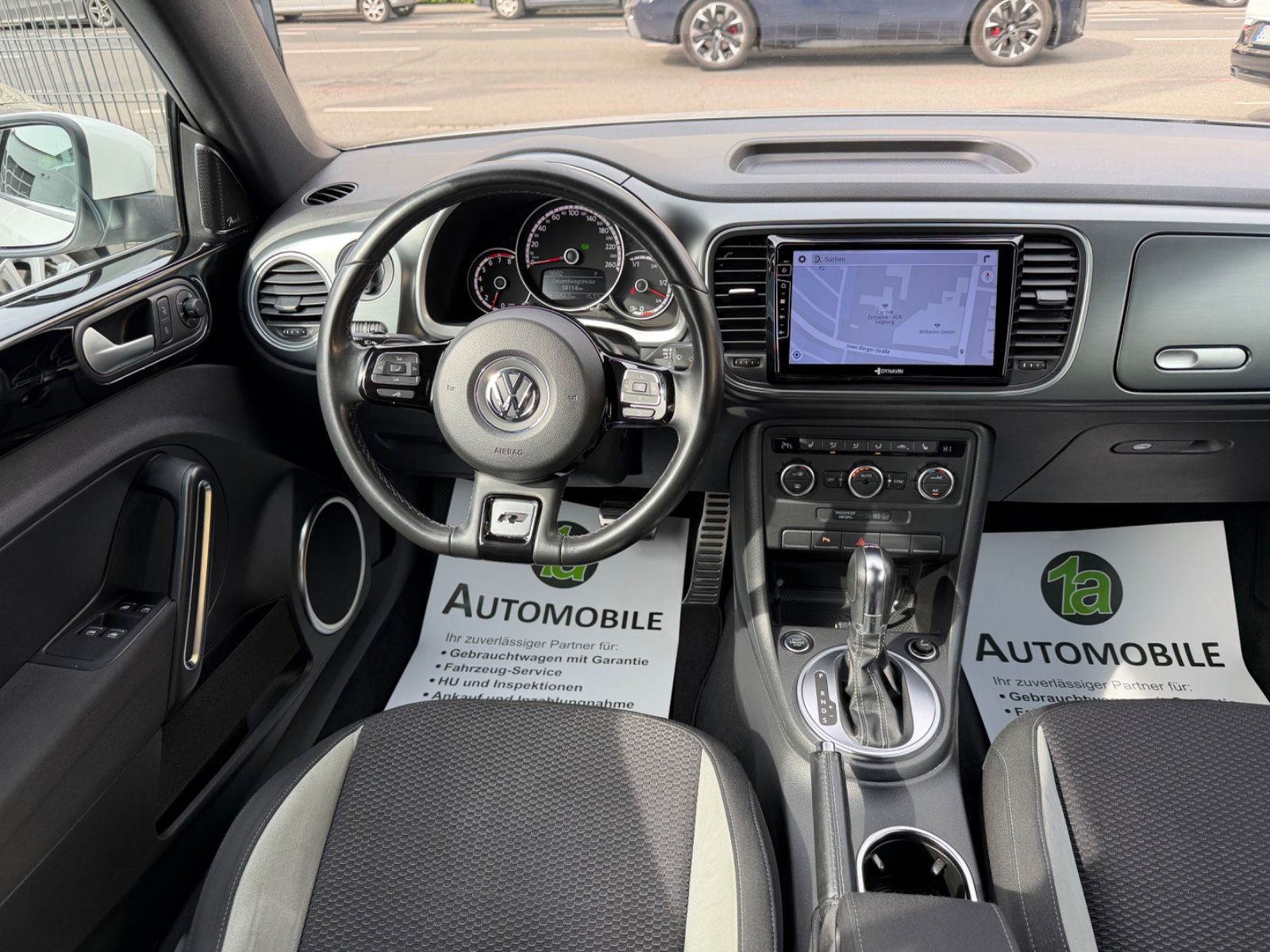 Volkswagen Beetle Cabrio R-Line*NAVI*DAB*TEMPO*XENON*DSG foto 17