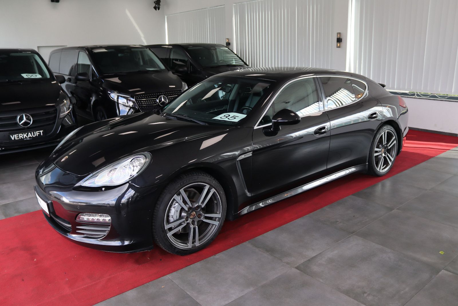 Porsche Panamera S 4.8 V8 | 400 ch | BVA | Toit ouvrant | Cuir | Suspension pneumatique | Caméra | GPS