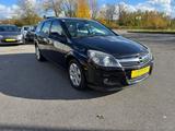 Opel Astra H Caravan Edition - Opel Astra aus 2009 mit Diesel-Antrieb: Kombi