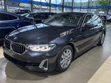 BMW 530 e Luxury Line HarmanKardon LED 360°Cam Leder - BMW 5er Reihe: E36