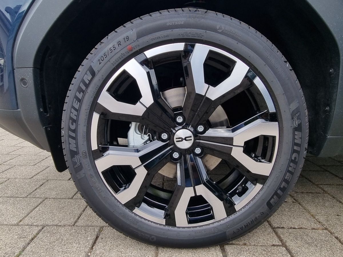 Fahrzeugabbildung Dacia Bigster Journey hybrid-G 150 4x4