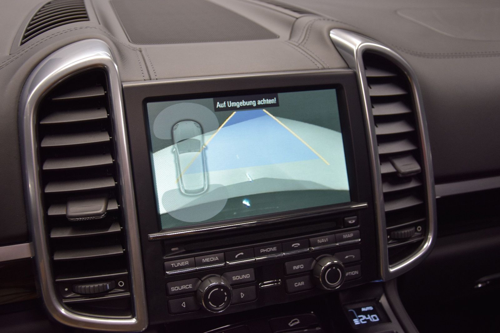 Fahrzeugabbildung Porsche Cayenne S V8 Diesel Leder Pano Bose Kamera 21"