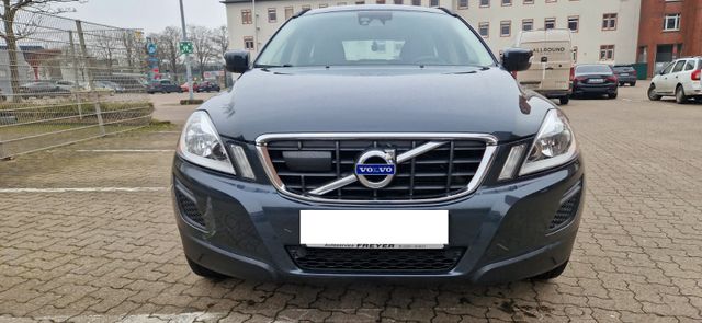 Volvo XC 60 XC60 Momentum AWD