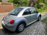 Volkswagen New Beetle 1.6 en vogue en vogue - VW New Beetle Gebrauchtwagen in Berlin