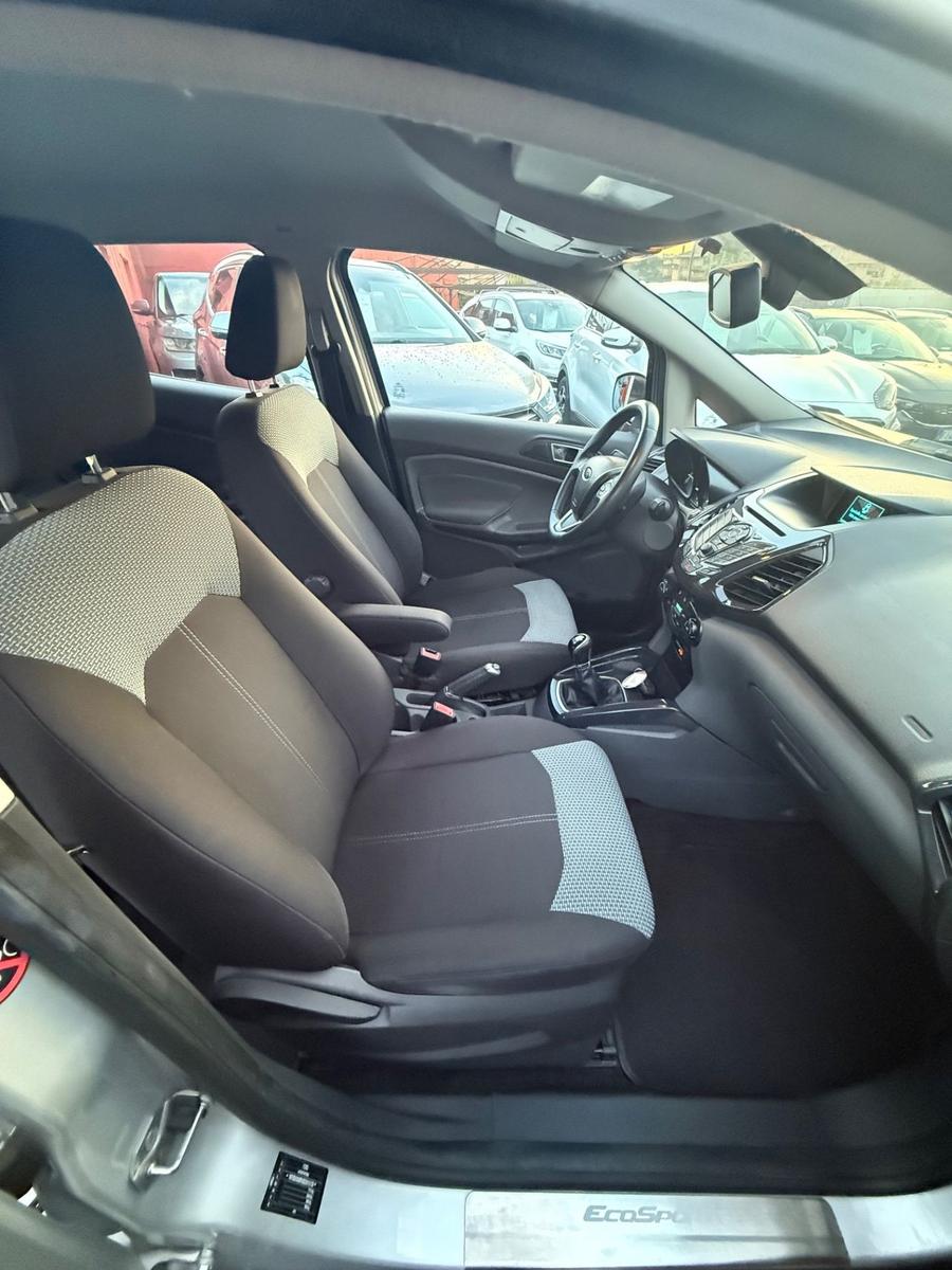 Ford EcoSport 2015 — photo 14