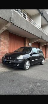 Renault Clio 1,6l 16V initiale Paris - Renault Clio Initiale mit Benzin-Antrieb