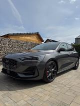 Ford Focus 2,3 EcoBoost ST X Edition  - Ford Focus: ST Edition