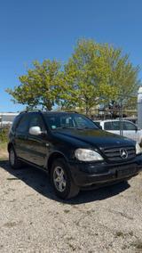 Mercedes-Benz ML320 Automatik*AHK*SHZ - Mercedes-Benz ML 320 in München