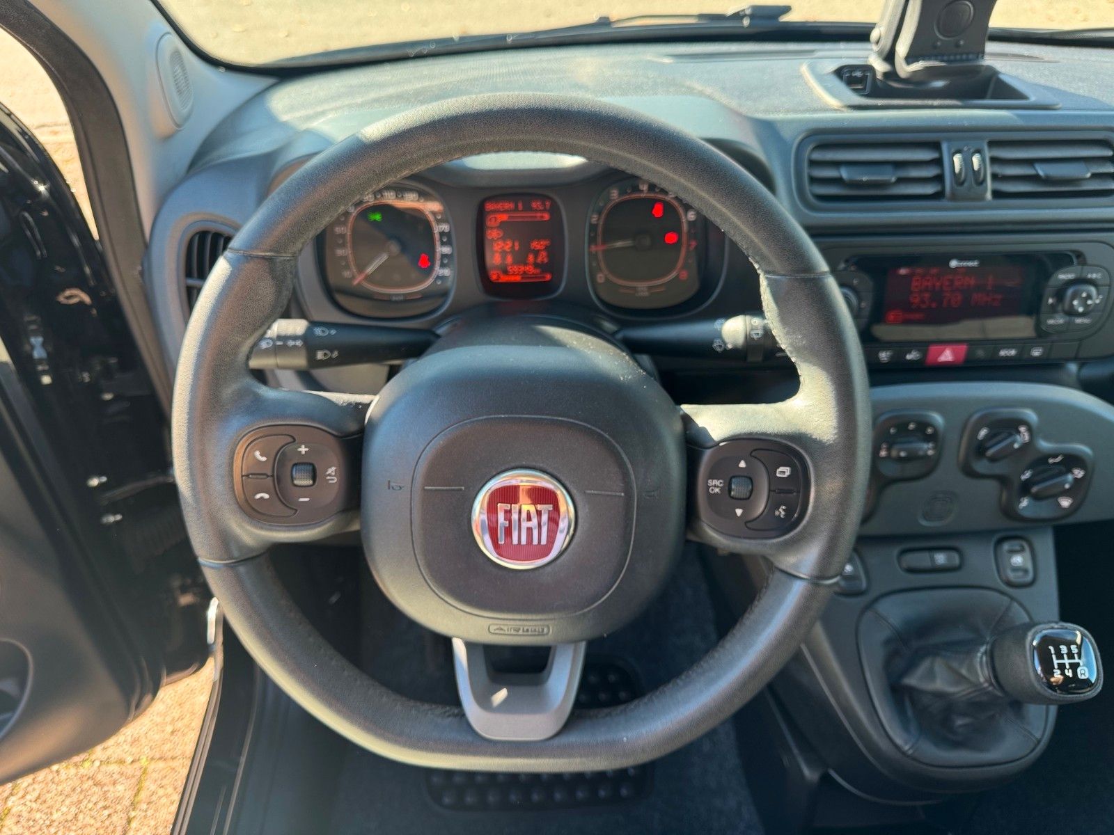 Fahrzeugabbildung Fiat PANDA 1.2 More 69PS USB RADIO KLIMA