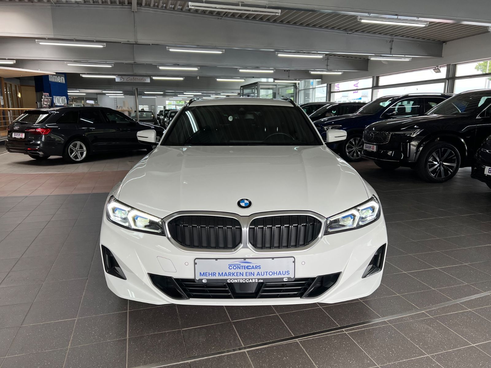 BMW 318 d Touring AHK+DA+ACC+HuD+KEYLESS+PARK ASSIST foto 4