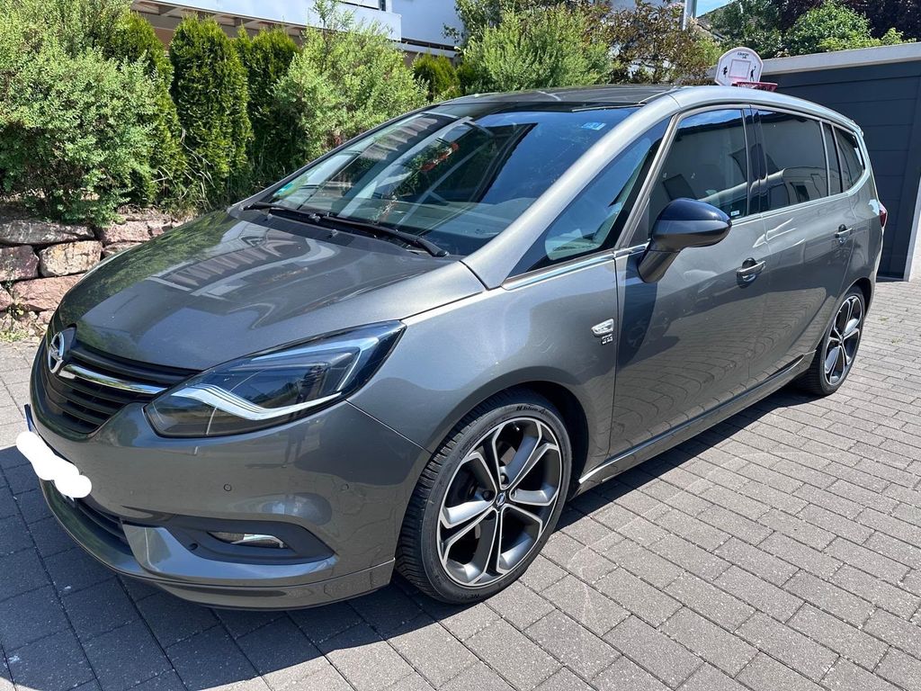 Image of Opel Zafira Tourer