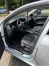 Audi A4 1.8 TFSI Ambiente Ambiente - Audi A4 Gebrauchtwagen in Stuttgart
