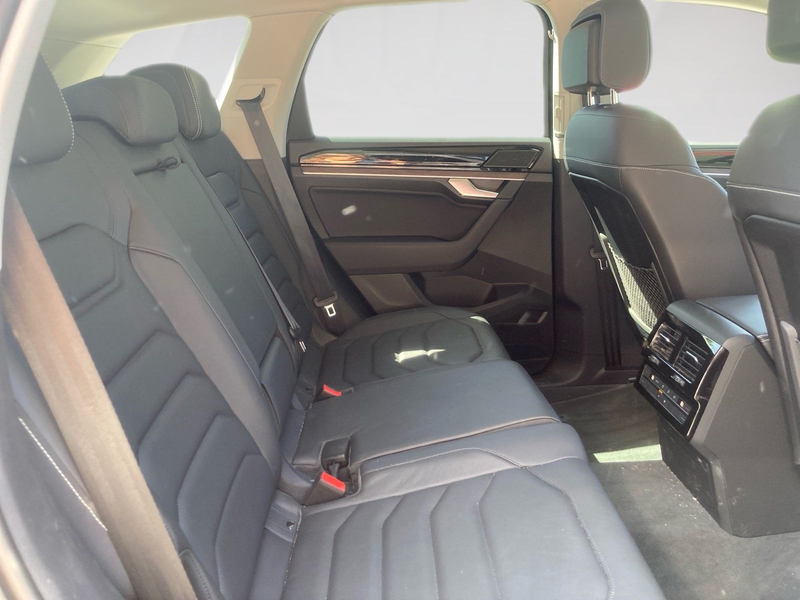 Volkswagen Touareg - Bild 10