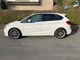 BMW 220 Active Tourer 220d xDrive Steptronic M S... - BMW 220 Active Tourer aus 2017
