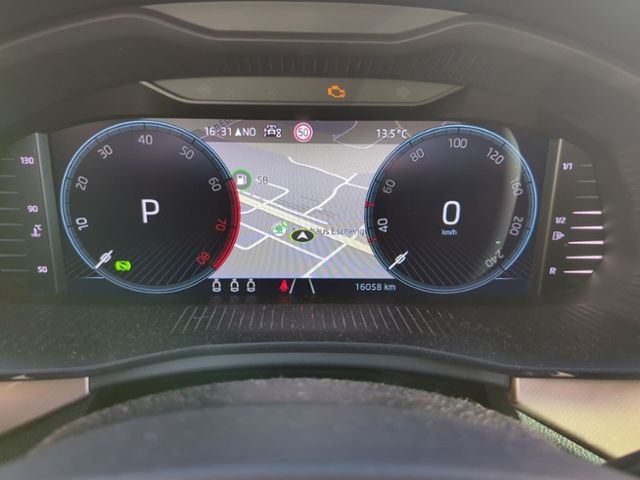 Fahrzeugabbildung SKODA Kamiq 1.0 TSI DSG Style NAV KOMFORT ACC TRAVEL A