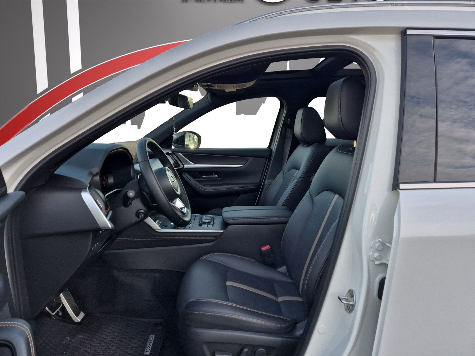 Fahrzeugabbildung Mazda CX-80 2.5 PHEV Homura Plus CAPTAIN SEATS
