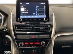 Fahrzeugabbildung Mitsubishi Eclipse Cross 2.4 l PHEV Select Black 4WD
