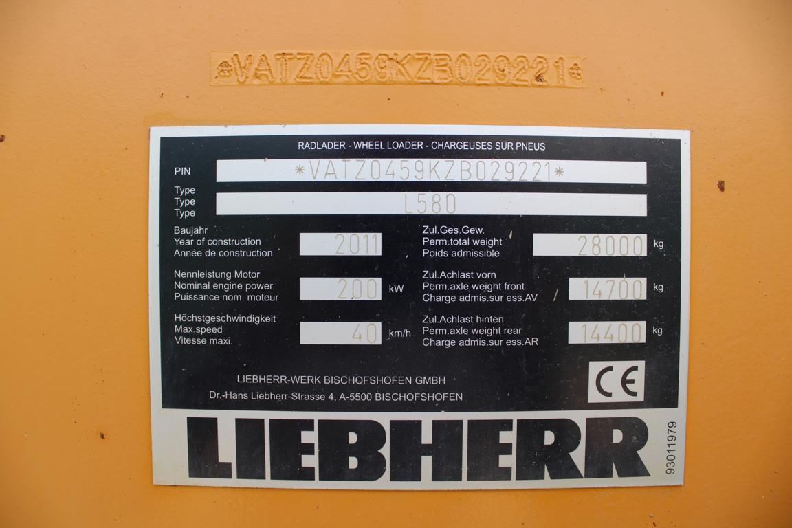 Liebherr L580 