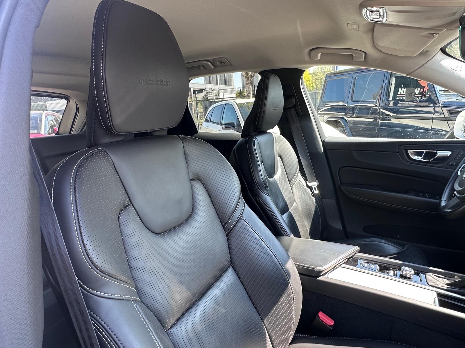 Volvo XC60 Inscription 2WD*Kamera*AHK*Pro Paket* foto 25