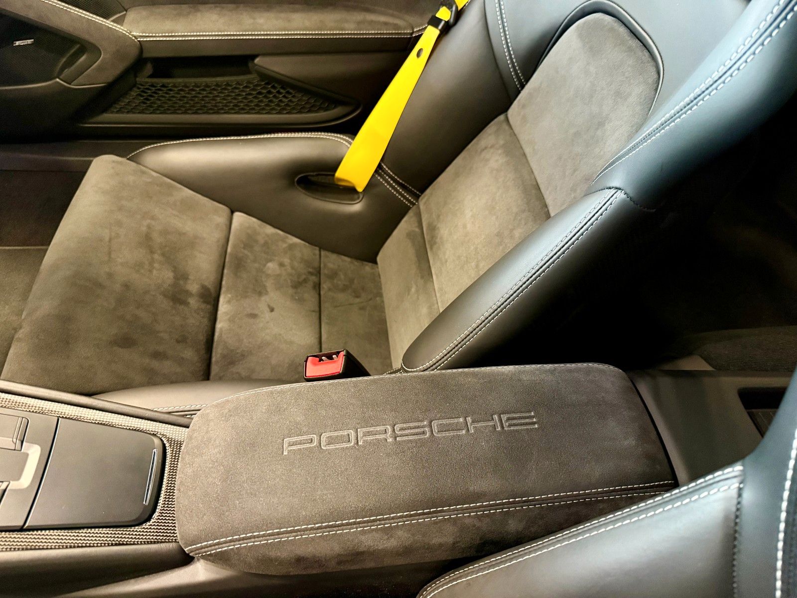 Fahrzeugabbildung Porsche 911 991 GT3 RS Weissach/LIFT/PCCB/APPROVED