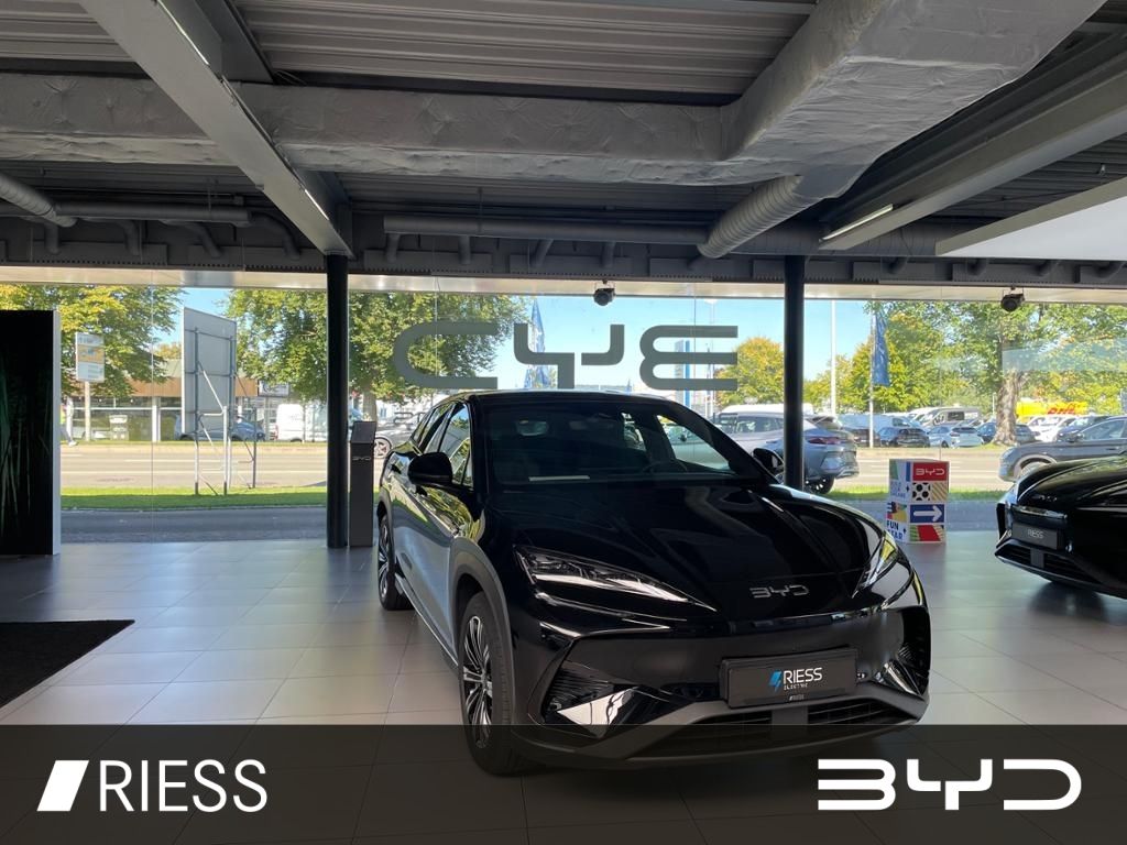 BYD SEALION 7