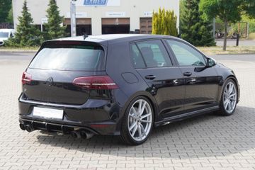 Volkswagen Golf - 6