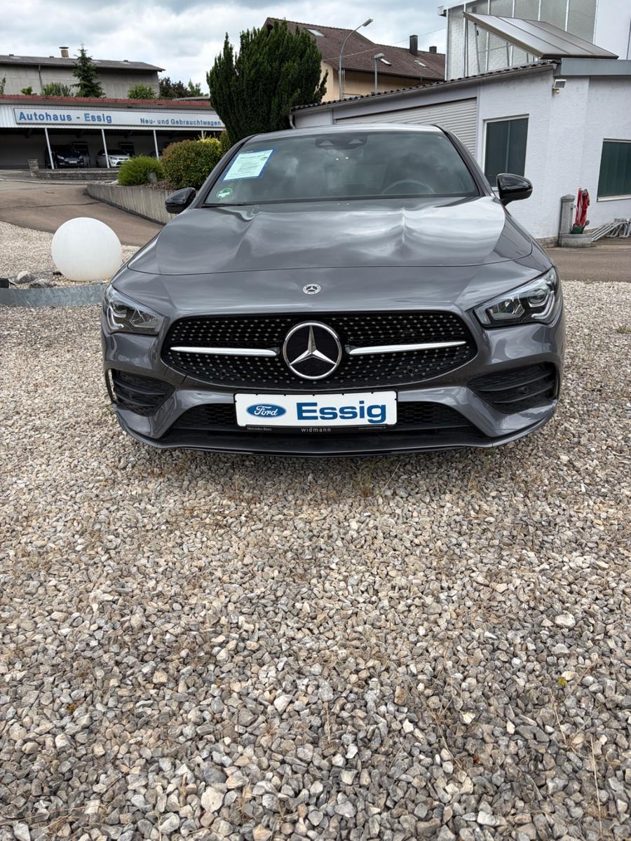 Mercedes-Benz CLA Shooting Brake CLA 180
