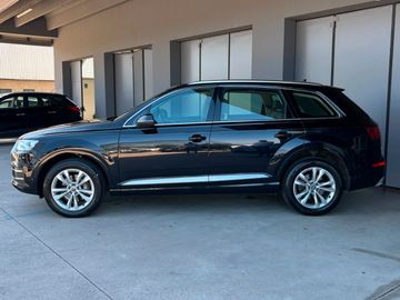 Audi Q7 - 3