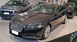 Jaguar XF Sportbrake 2.2 D Business Edition - Jaguar XF: Edition