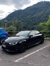 Audi A3 2.0 TFSI S tronic quattro design  - Audi A3 mit Benzin-Antrieb: Leder, Limousine, 2.0