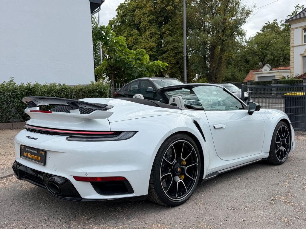 PORSCHE 911 2022