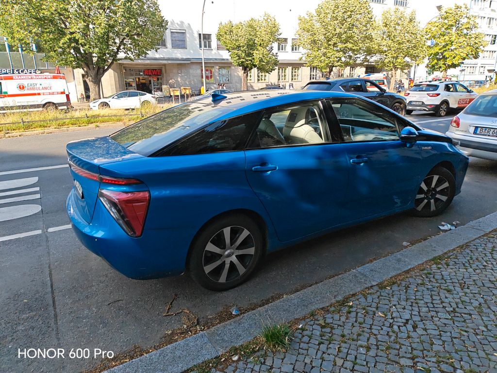 Image of Toyota Mirai