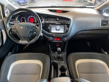 Kia Cee'd *1.HAND*NAVI*TEMPO*KAMERA*LKHZ*