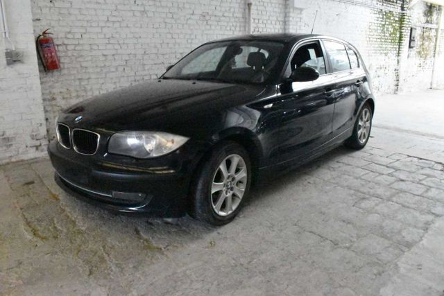 BMW 116 116i Airco *Moteur cassé/Kapotte/broken engi