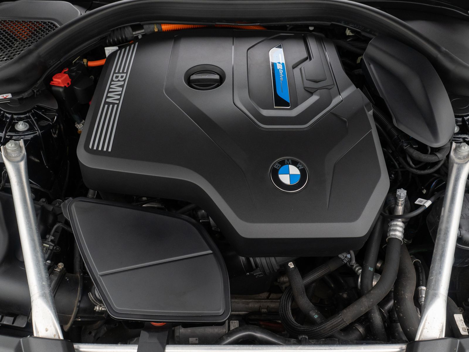 Fahrzeugabbildung BMW 530e xD M Sport DAB Kamera Alarm 4*Klima Leder