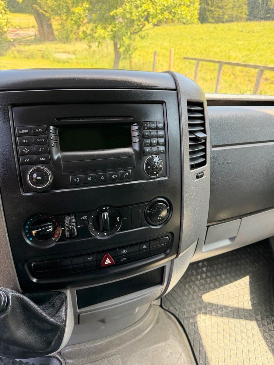 Volkswagen Crafter 2008 — photo 7