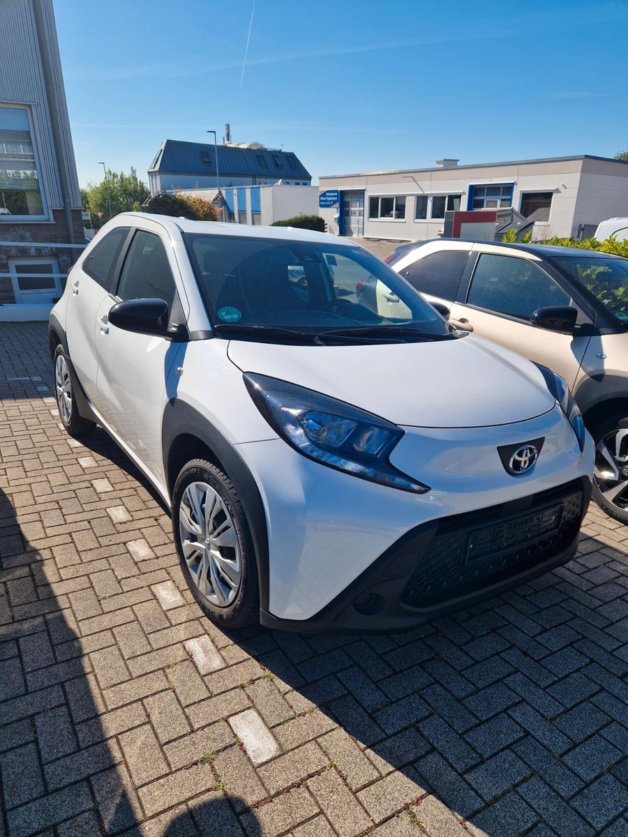 Toyota Aygo X Business Edition Sitzheizung AUTOMATIK