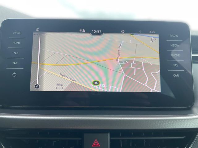 Kamiq Clever 1.0 TSI EU6d AHK Navi PDC