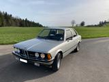 BMW 320/6 E21 Automatik 2. Hand mit Scheckheft - BMW 320: E21