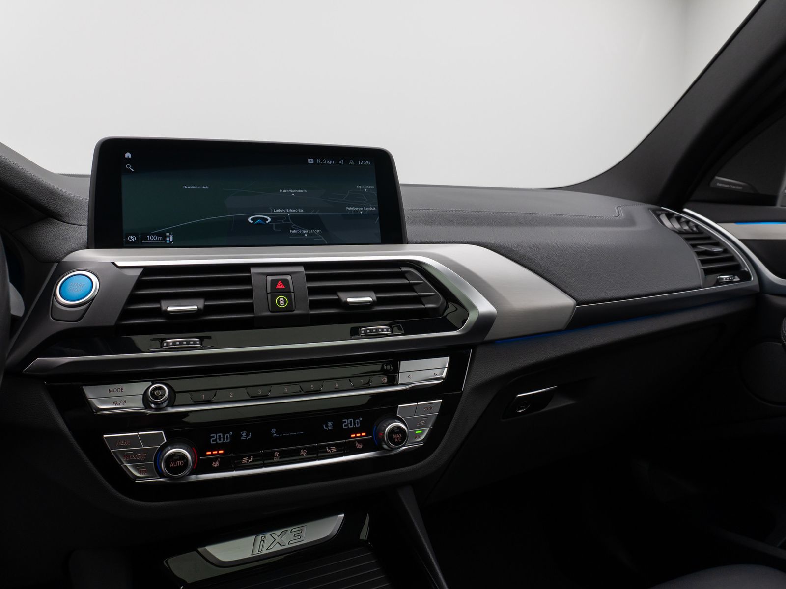 Fahrzeugabbildung BMW iX3 Impressive Panorama 360°HUD DAB H/K AHK Komf